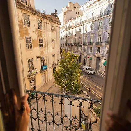 Home Lisbon Hostel Lisbon