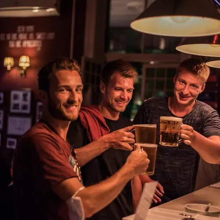 Hostel Home Lisbon Hostel *