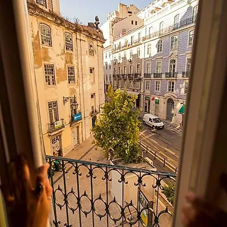 Home Lisbon Hostel Lisbon
