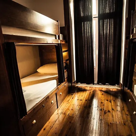 Home Lisbon Hostel Hostel