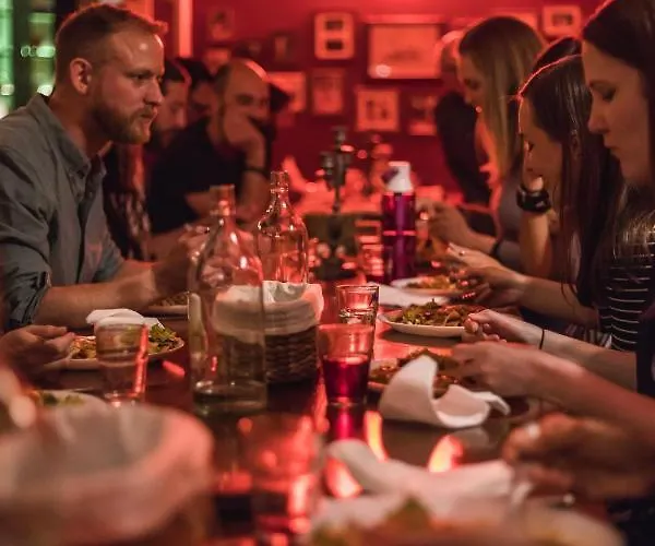 Home Lisbon Hostel Hostal