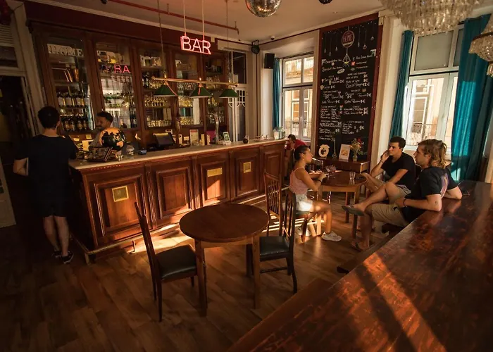 Hostal Home Lisbon Hostel